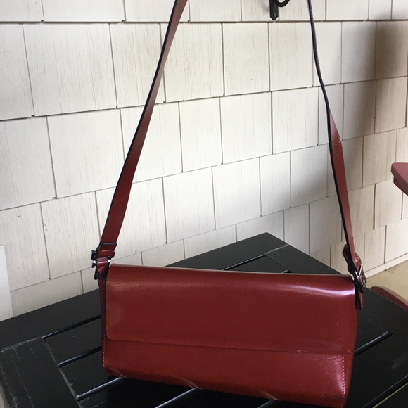 Francesco Biasia deep red leather handbag - Picture 2 of 3